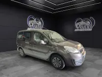 Usado Peugeot TePee Active 110 CV (80 kW) 2017 Marrón Van