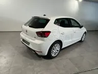 Usado Seat Ibiza FR 110 CV (80 kW) 2023 Blanco Utilitario