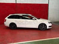 Usado Skoda Octavia 130 CV (95 kW) 2019 Blanco Familiar