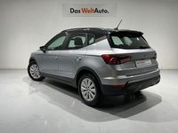 Usado Seat Arona Style 115 CV (84 kW) 2024 Gris plata SUV