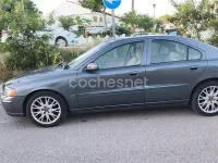 Usado Volvo S60 Summum 163 CV (119 kW) 2005 Gris / plata Berlina
