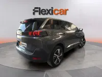 Usado Peugeot 5008 Allure 131 CV (96 kW) 2024 Gris SUV