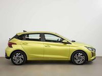 Usado Hyundai i20 85 CV (62 kW) 2024 Verde