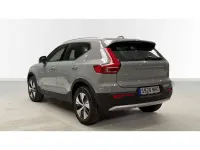 Nuevo Volvo XC40 Core 2025 Gris SUV