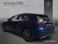 Usado Mercedes A180 AMG line 116 CV (85 kW) 2024 Azul espectra Utilitario