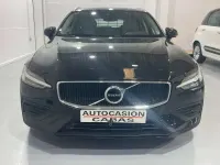 Usado Volvo V60 Momentum 150 CV (110 kW) 2020 Negro Familiar