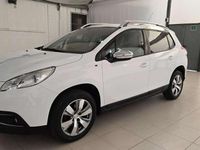 Usado Peugeot 2008 Style 100 CV (73 kW) 2016 Blanco SUV