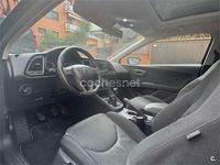 Usado Seat Leon Style 140 CV (102 kW) 2015 Negro Berlina