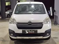 Usado Citroën Berlingo Live 90 CV (66 kW) 2017 Blanco Monovolumen