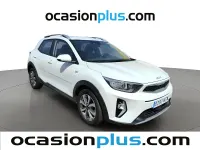 Usado Kia Stonic 101 CV (74 kW) 2024 Blanco SUV
