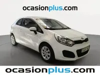 Usado Kia Rio 86 CV (63 kW) 2014 Blanco Utilitario
