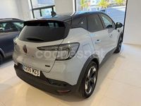 Usado Renault Captur Techno 145 CV (106 kW) 2025 Gris / plata SUV
