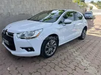 Usado DS Automobiles DS4 Design 120 CV (88 kW) 2015 Blanco Berlina