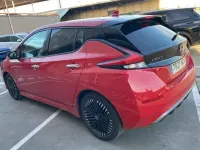Brugt Nissan Leaf N-Connecta 111 kW (151 HK) 2022 Rød Hatchback