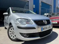 Usado VW Touran Edition 105 CV (77 kW) 2009 Gris / plata Monovolumen