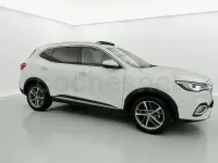 Begagnad MG HS Luxury 162 HK (119 kW) 2023 Vit SUV