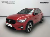 Usado Volvo XC40 Plus 197 CV (144 kW) 2024 Rojo SUV