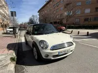 Usado Mini Cooper 120 CV (88 kW) 2008 Beige Utilitario