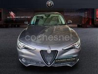 Usado Alfa Romeo Stelvio Sprint 190 CV (139 kW) 2021 Gris SUV