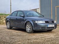 Usado Audi A4 130 CV (95 kW) 2002 Gris / plata Berlina