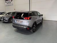 Usado Peugeot 3008 Allure 130 CV (95 kW) 2020 Gris / plata SUV