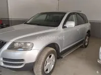 Usado VW Touareg 225 CV (165 kW) 2006 Gris / plata SUV