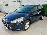 Usado Peugeot 307 110 CV (80 kW) 2005 Azul Familiar