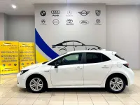 Usado Toyota Corolla Active 122 CV (89 kW) 2022 Blanco Utilitario