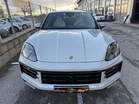 Usado Porsche Cayenne 470 CV (345 kW) 2023 Gris / plata SUV