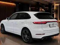 Usado Porsche Cayenne 462 CV (339 kW) 2019 Blanco SUV