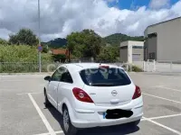 Usado Opel Corsa 85 CV (62 kW) 2010 Blanco Utilitario