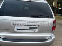 Usado Chrysler Voyager 150 CV (110 kW) 2007 Gris / plata Monovolumen