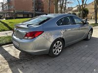 Usado Opel Insignia Cosmo 130 CV (95 kW) 2010 Gris / plata Berlina
