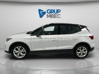 Usado Seat Arona FR 115 CV (84 kW) 2024 Blanco SUV