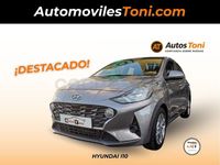 Usado Hyundai i10 67 CV (49 kW) 2022 Gris / plata Utilitario