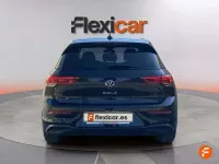 Usado VW Golf VIII 110 CV (80 kW) 2021 Negro Utilitario