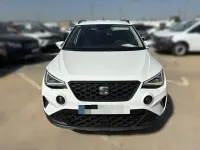 Usado Seat Arona Style Plus 110 CV (80 kW) 2022 Blanco SUV