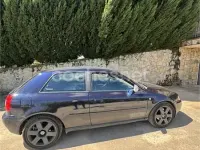 Usado Audi A3 Attraction 150 CV (110 kW) 1999 Azul Utilitario