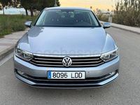 Usado VW Passat Executive 150 CV (110 kW) 2020 Gris / plata Berlina