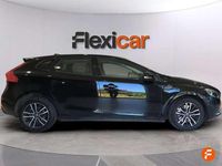 Begagnad Volvo V40 Inscription 150 HK (110 kW) 2017 Svart Halvkombi