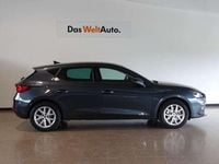 Usado Seat Leon Style 116 CV (85 kW) 2025 Gris Utilitario