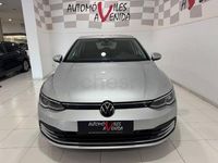 Usado VW Golf VIII Life 110 CV (80 kW) 2022 Gris / plata Berlina