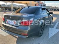 Usado BMW 530 218 CV (160 kW) 2006 Gris / plata Berlina