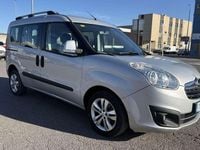 Usado Opel Combo 95 CV (69 kW) 2018 Gris Monovolumen