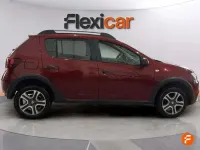 Usado Dacia Sandero Essentiel 90 CV (66 kW) 2019 Burdeos Utilitario
