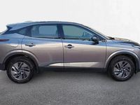 Usado Nissan Qashqai Acenta 140 CV (102 kW) 2024 Skyline grey (metalizado) SUV