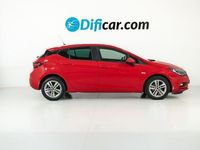 Usado Opel Astra Selective 110 CV (80 kW) 2019 Rojo Berlina