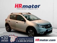 Usado Dacia Sandero Essentiel 101 CV (74 kW) 2020 Gris Utilitario