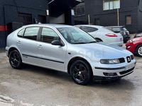 Usado Seat Leon Sport 102 CV (75 kW) 2005 Gris / plata Utilitario