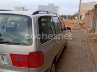 Usado Seat Alhambra 130 CV (95 kW) 2003 Gris / plata Monovolumen